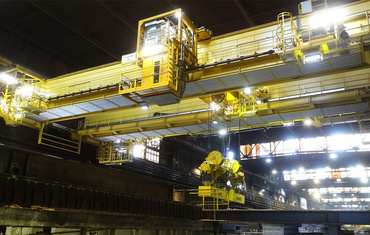 Indoor crane