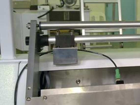 Máy tạo hình không cần bảo trì đang được sử dụng