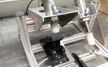 Pedal xây dựng và máy móc nông nghiệp