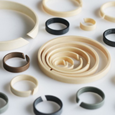 Guide rings