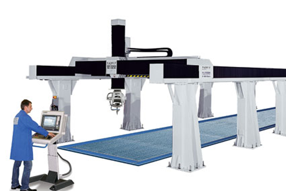 Dẫn hướng xích dẫn cáp trong máy cắt tia nước