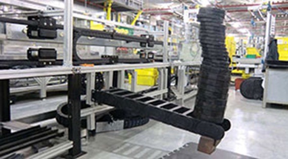 Locking mounting brackets